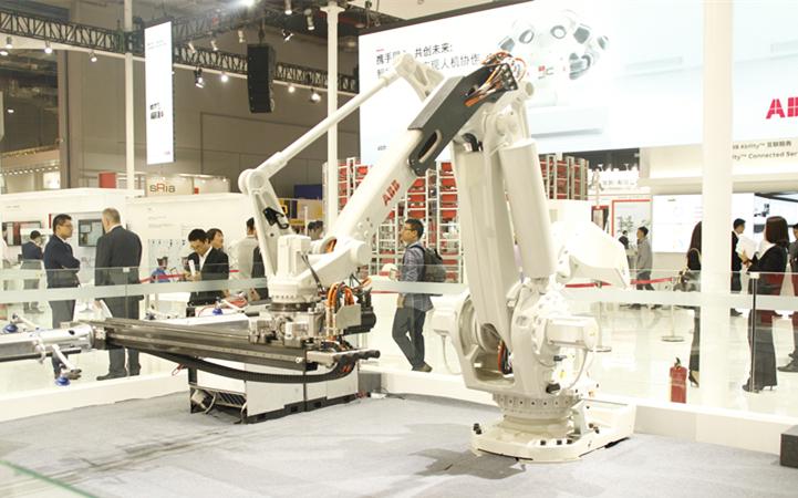 计划到2020年投入28亿欧元,引进先进的创新解决方案,推进工业机器人