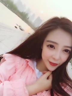 梦菲在线视频,探索虚拟世界的无限魅力  第1张